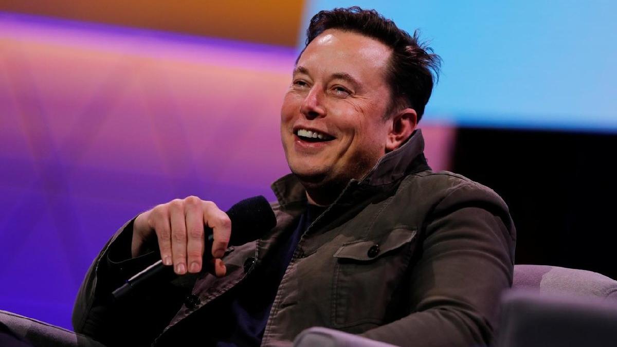 Elon Musk tweet attı, Tesla'nın değeri 15 milyar dolar düştü