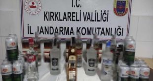 Bulgaristan’dan Türkiye’ye getirilen 43 litre kaçak içki ele geçirildi