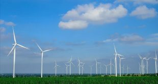 Yenilenebilir enerji kurulumları rekora koşuyor